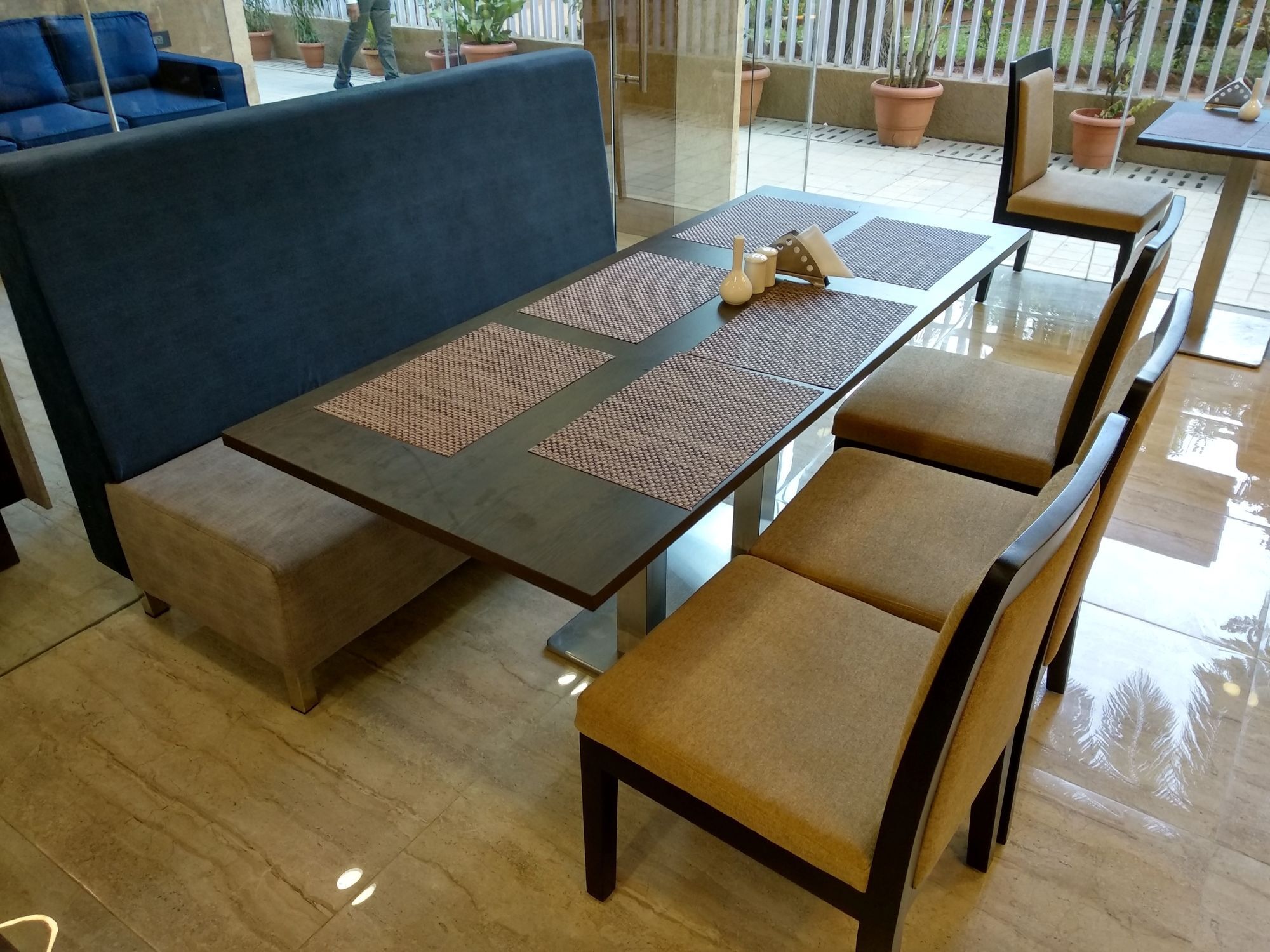 Hotel Mumbai House Andheri East, Мумбаи Экстерьер фото