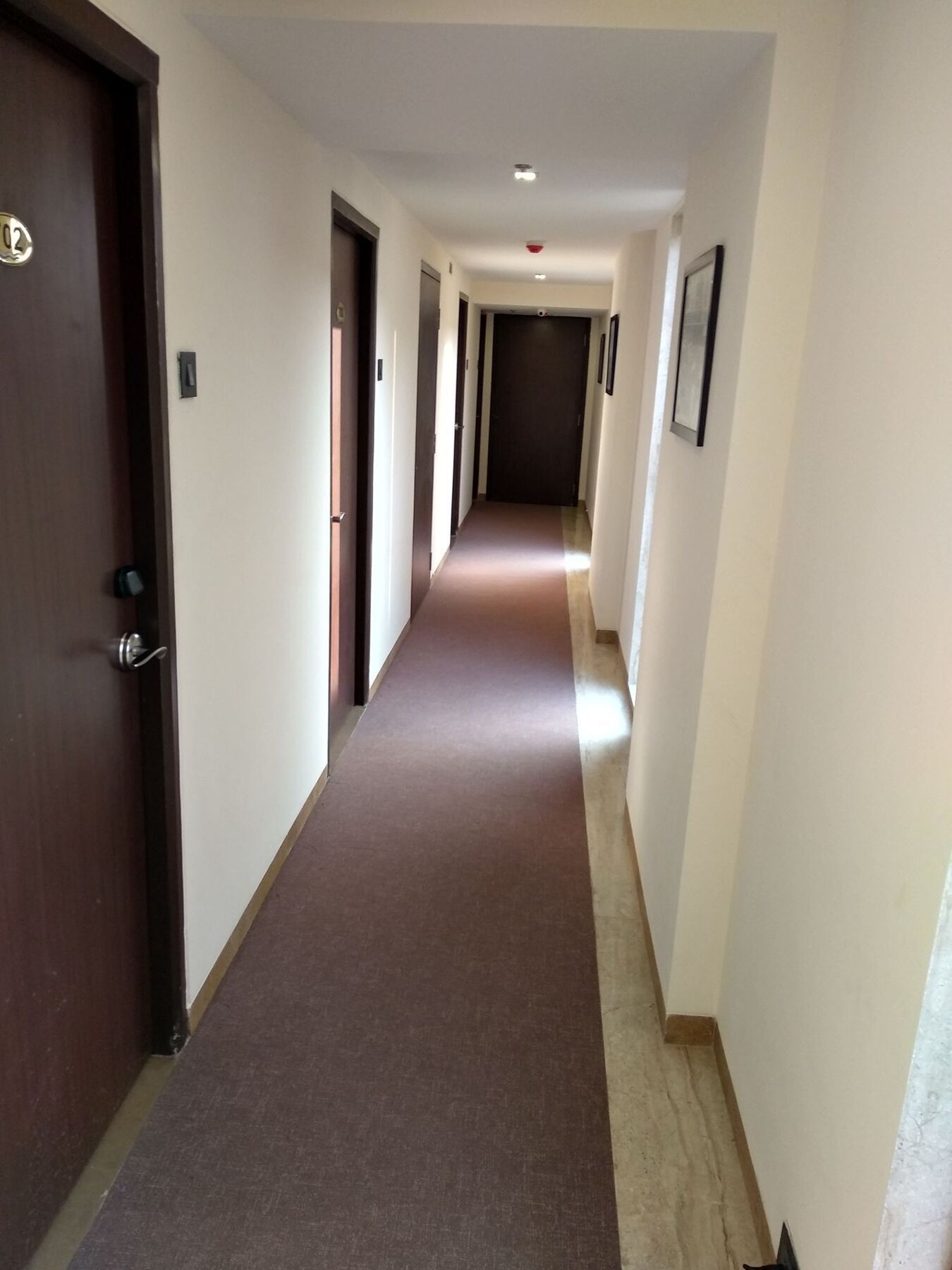 Hotel Mumbai House Andheri East, Мумбаи Экстерьер фото