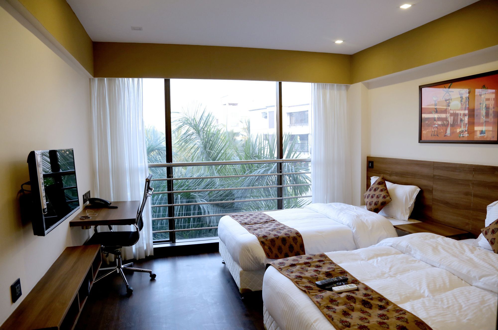 Hotel Mumbai House Andheri East, Мумбаи Экстерьер фото