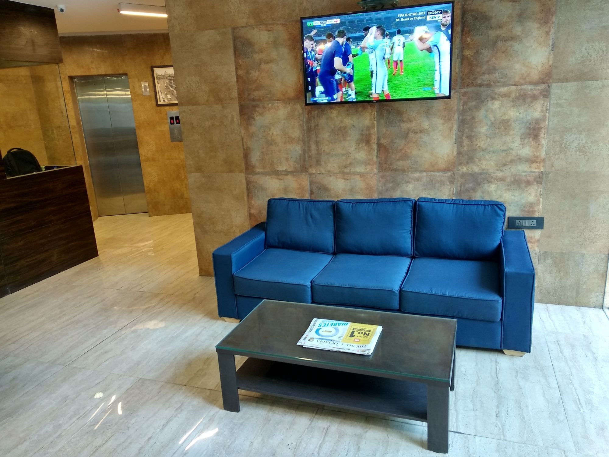 Hotel Mumbai House Andheri East, Мумбаи Экстерьер фото